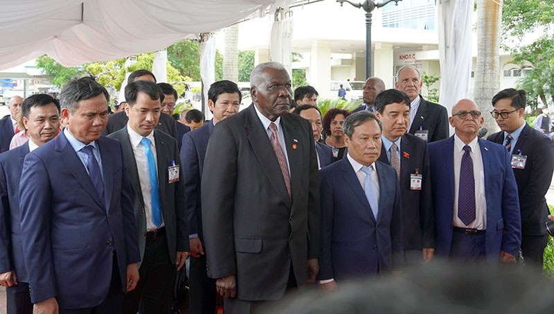 Đoàn đại biểu cấp cao Đảng, Nhà nước Cuba thăm và làm việc tại Quảng Bình Đoàn đại biểu cấp cao Đảng, Nhà nước Cuba thăm và làm việc tại Quảng Bình