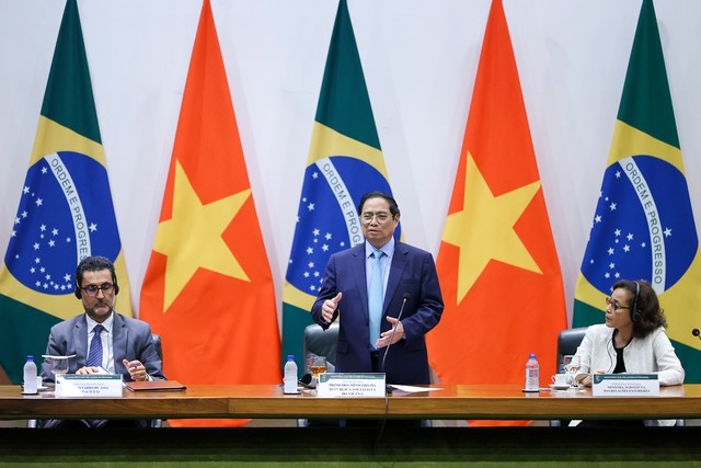 Thủ tướng: Hình mẫu Việt Nam cho thấy "không có gì là không thể trong quan hệ quốc tế"