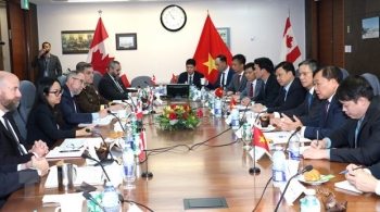 viet nam la doi tac quoc phong quan trong cua canada o asean