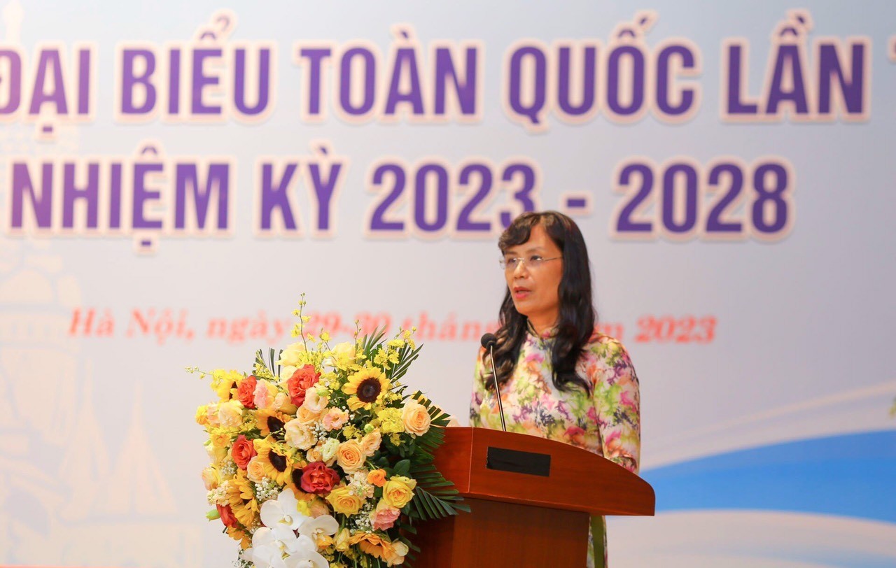 Bồi đắp tình yêu nước Nga cho thế hệ trẻ