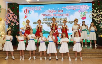 Bồi đắp tình yêu nước Nga cho thế hệ trẻ
