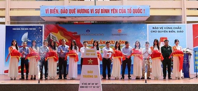 Đắk Lắk: Triển lãm lưu động “Hoàng Sa, Trường Sa của Việt Nam - Những bằng chứng lịch sử và pháp lý”