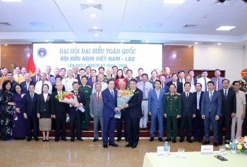 Ông Nguyễn Đắc Vinh giữ chức Chủ tịch Hội hữu nghị Việt Nam - Lào nhiệm kỳ 2023-2028