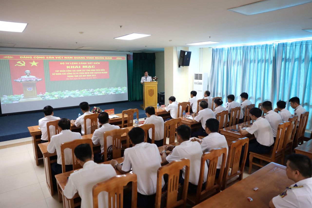 Khai mạc lớp tập huấn nâng cao công tác giám sát, sử dụng các công cụ và phần mềm mới cho cảnh sát biển