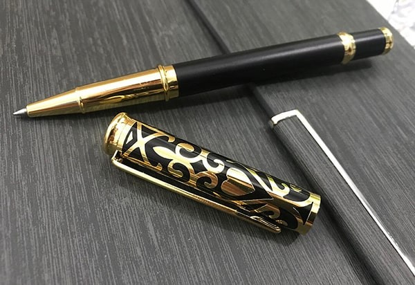 Quà tặng 20/10 dành cho sếp nữ dễ gây ấn tượng nhất
