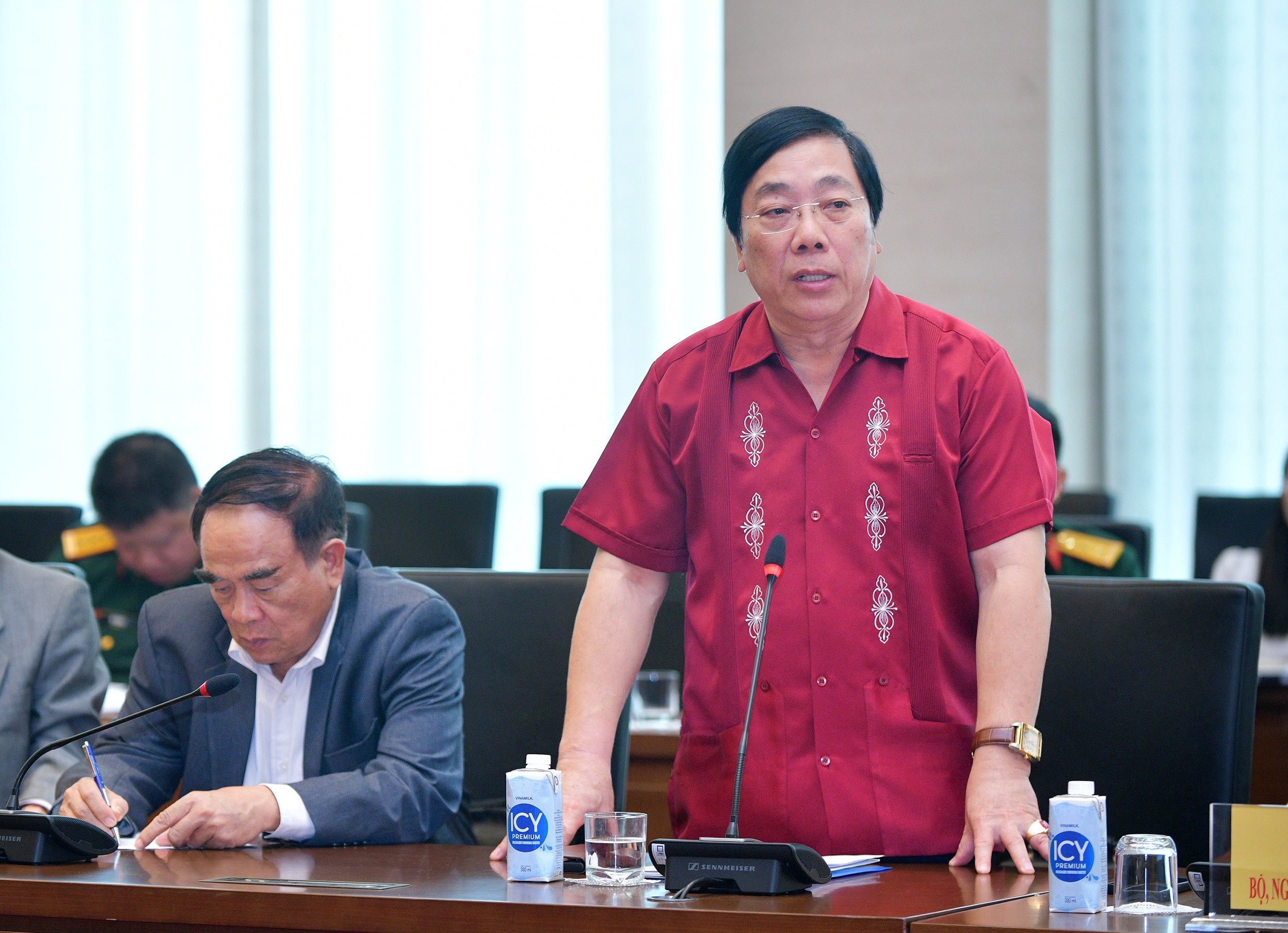 Nguyên Đại sứ Việt Nam tại Liên Bang Nga Nguyễn Thanh Sơn phát biểu. (Ảnh: quochoi.vn)