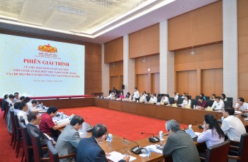 Cần tháo gỡ khó khăn trong đầu tư, đấu thầu cơ sở vật chất cho cơ quan đại diện Việt Nam ở nước ngoài