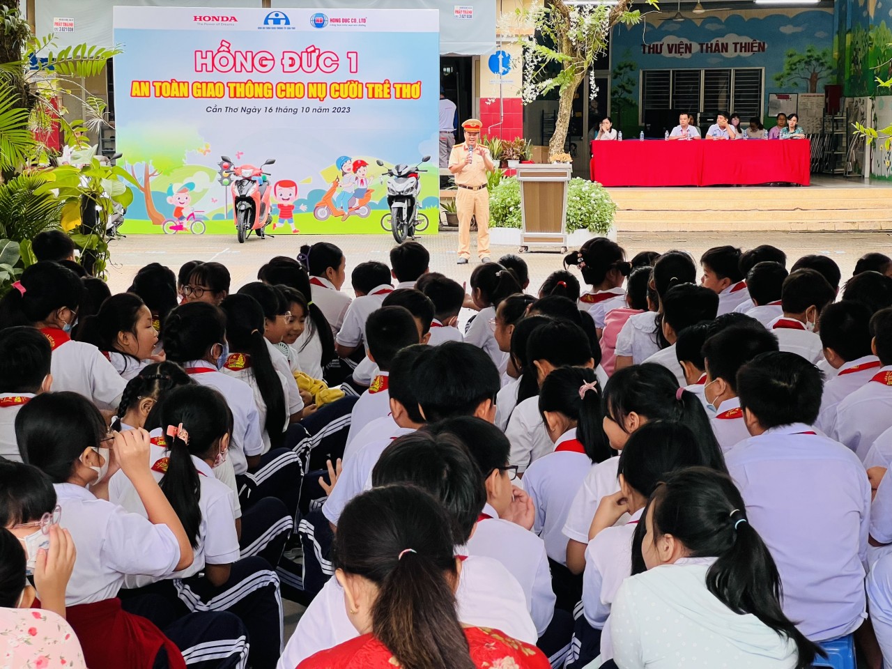 Cần Thơ chú trọng tuyên truyền, giáo dục an toàn giao thông trong học đường