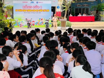 Cần Thơ chú trọng tuyên truyền, giáo dục an toàn giao thông trong học đường