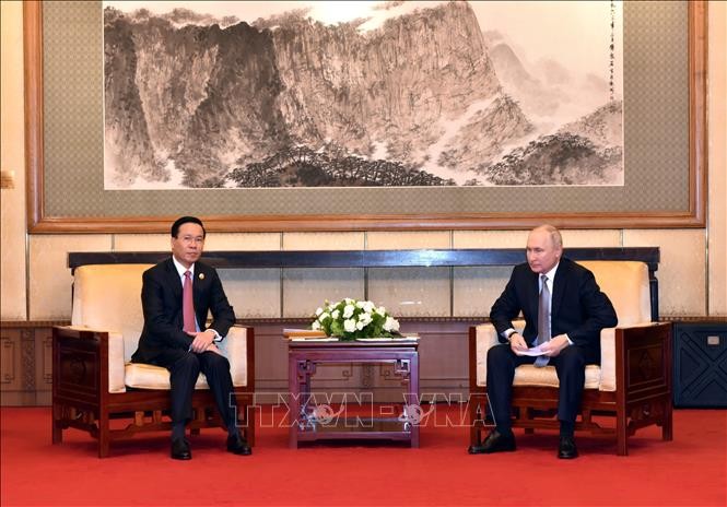 Chủ tịch nước Võ Văn Thưởng gặp Tổng thống Liên bang Nga Vladimir Putin