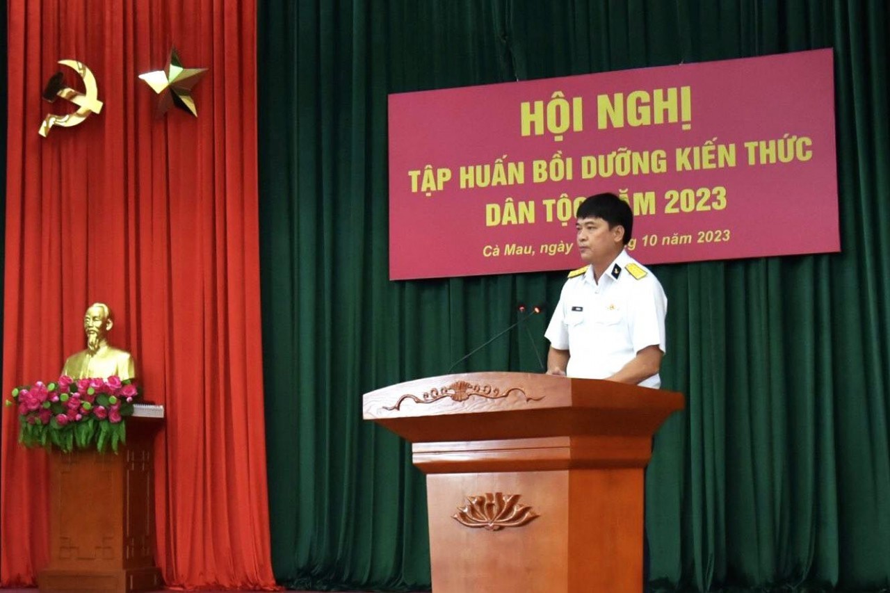 Vùng 5 Hải quân tập huấn bồi dưỡng kiến thức dân tộc năm 2023