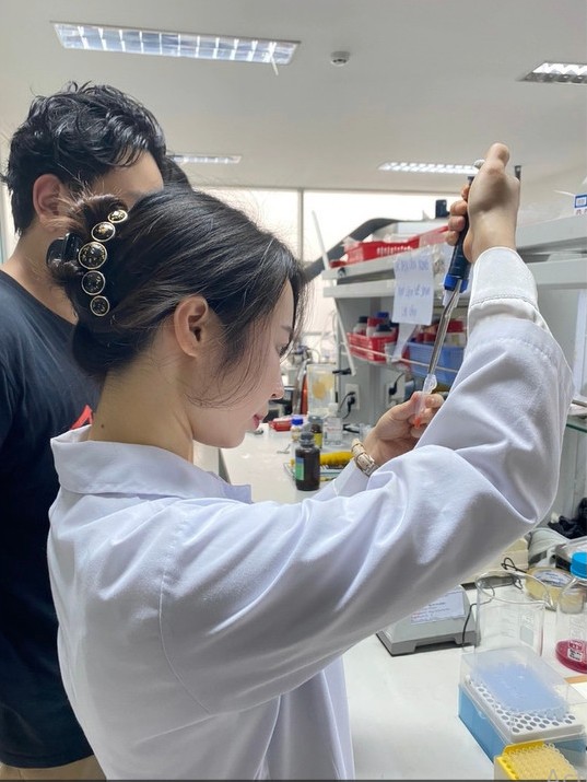 Nhà khoa học nữ 8x: Nghiên cứu ở Việt Nam hay nước ngoài đều là “vượt khó”