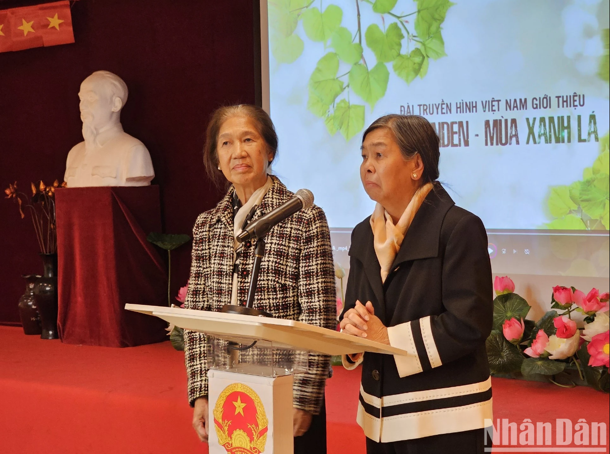 [Ảnh] Tòa Đại sứ Việt Nam tại Pháp - nơi ghi dấu ngoại giao nhân dân và tình yêu đất nước của kiều bào