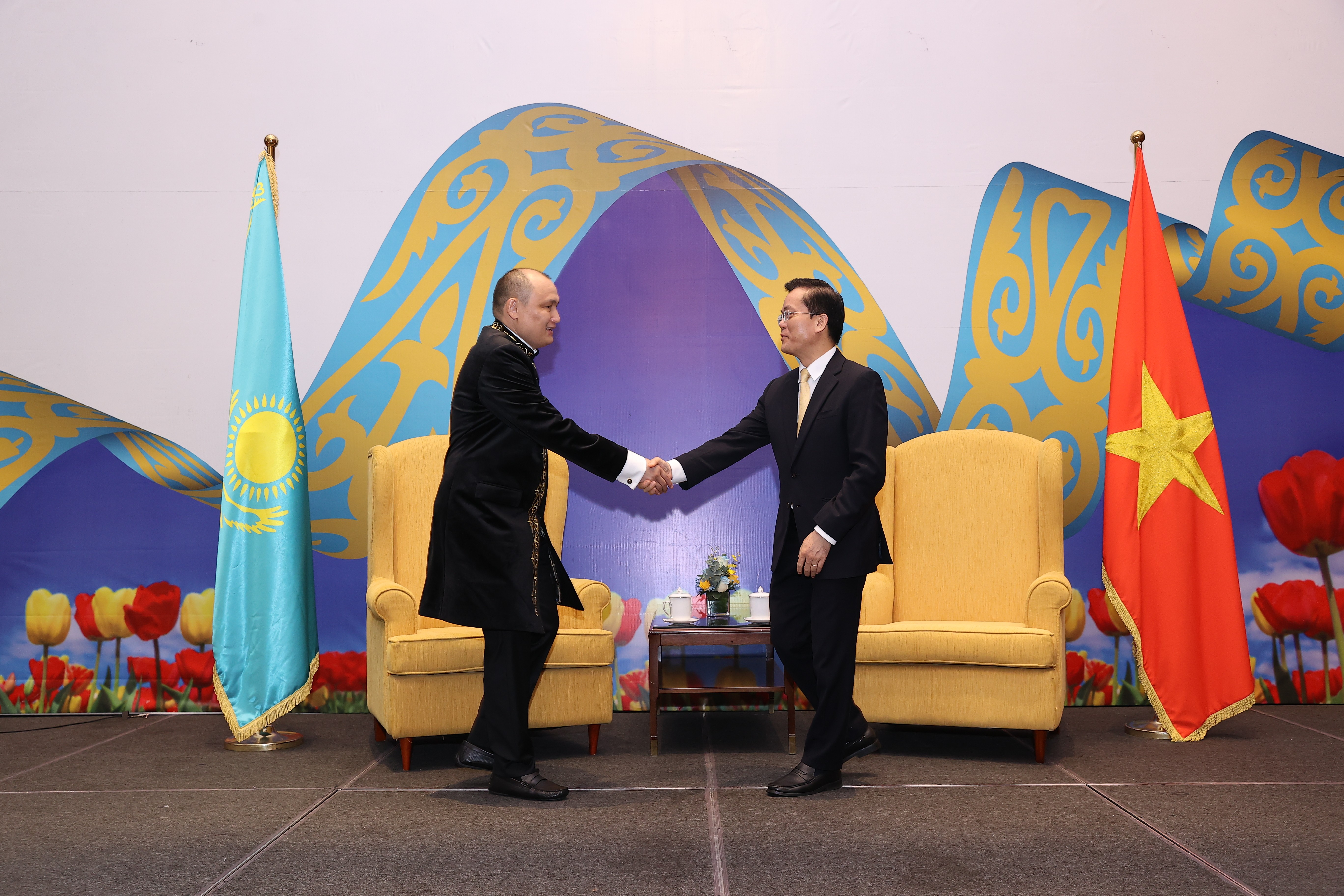 Việt Nam đang nổi lên là một cái tên hấp dẫn trên bản đồ du lịch của người Kazakhstan