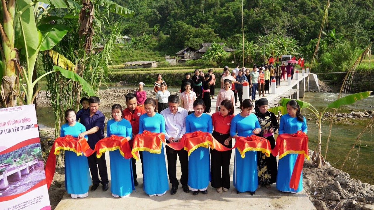 Lễ khánh thành cầu Dr Thành Sơn 03.