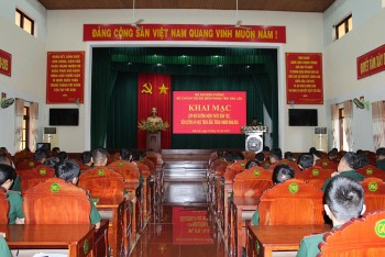 Đắk Lắk: Bồi dưỡng kiến thức dân tộc, tiếng Êđê - Khmer cho sĩ quan, quân nhân chuyên nghiệp