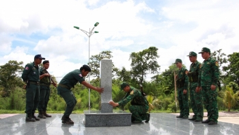 dak lak mondulkiri bien cuong tham tinh huu nghi