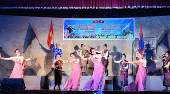truyen tai hinh anh chu tich ho chi minh den cong dong nguoi viet va nhan dan lao