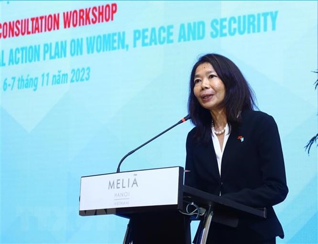 Bà Caroline Myamayemombe, Quyền Trưởng đại diện UN Women tại Việt Nam phát biểu. (Ảnh: TTXVN)