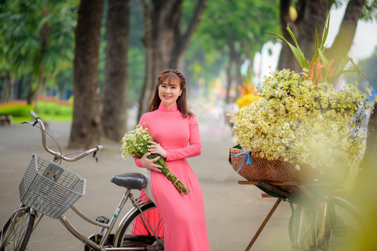 Tử vi tuần mới 12 con giáp (13-19/11/2023) Hợi quý nhân nâng đỡ, đường công danh tang tiến