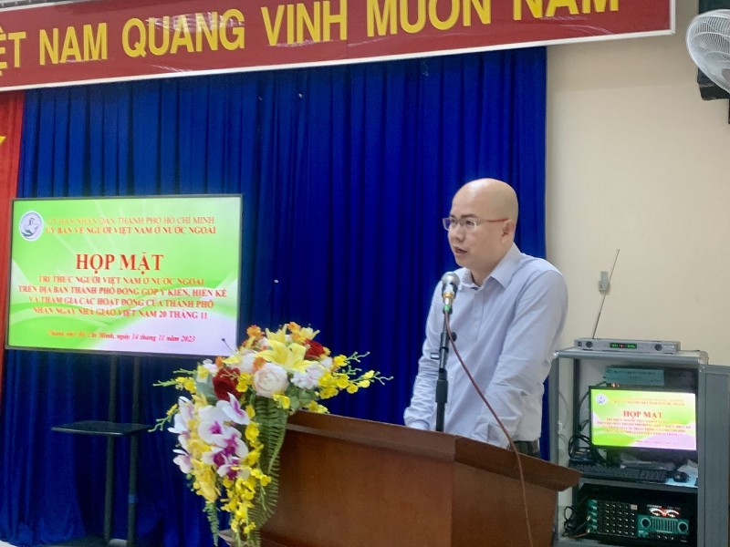 Kiều bào tự hào về truyền thống hiếu học và tôn sư trọng đạo của người Việt