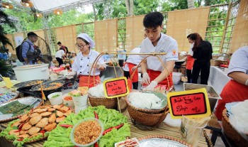 Mang hương vị Thủ đô tới bạn bè quốc tế