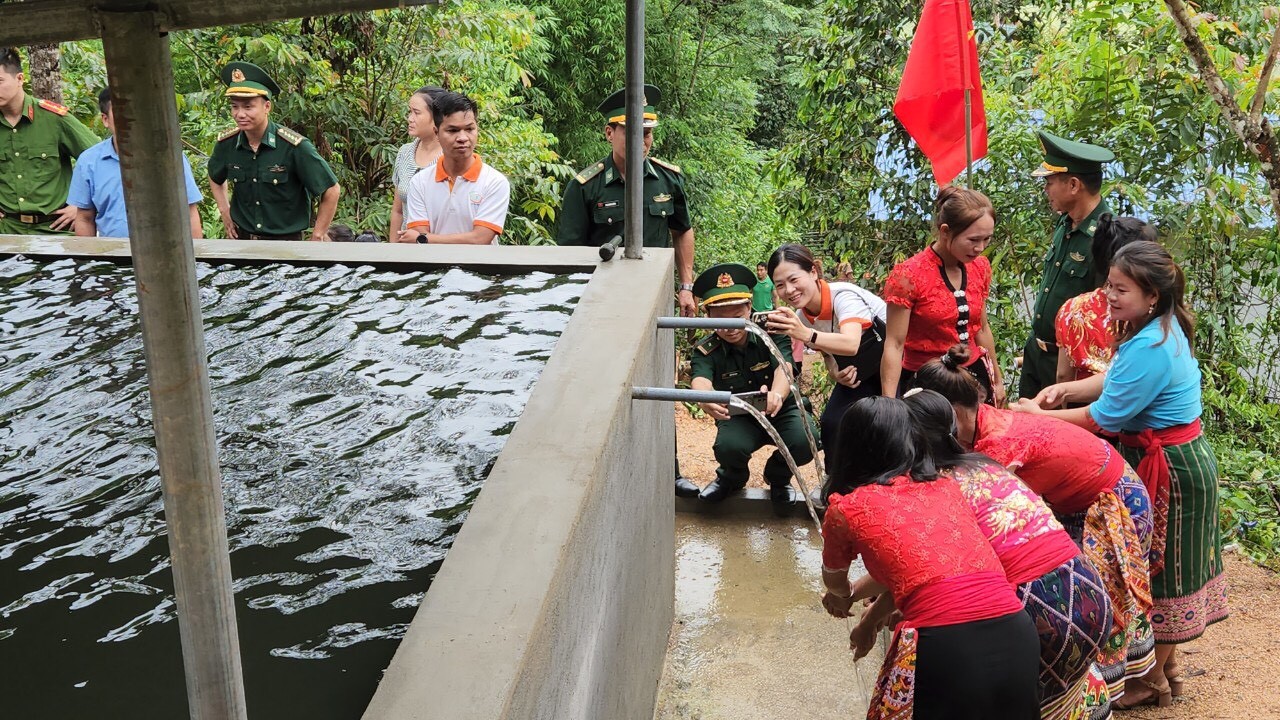 Nhiều công trình thiết thực đến với bà con vùng biên huyện Tương Dương (Nghệ An)