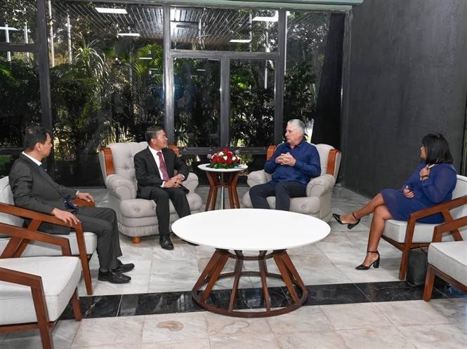 Thắt chặt hơn nữa mối quan hệ tin cậy, hữu nghị đặc biệt Việt Nam-Cuba