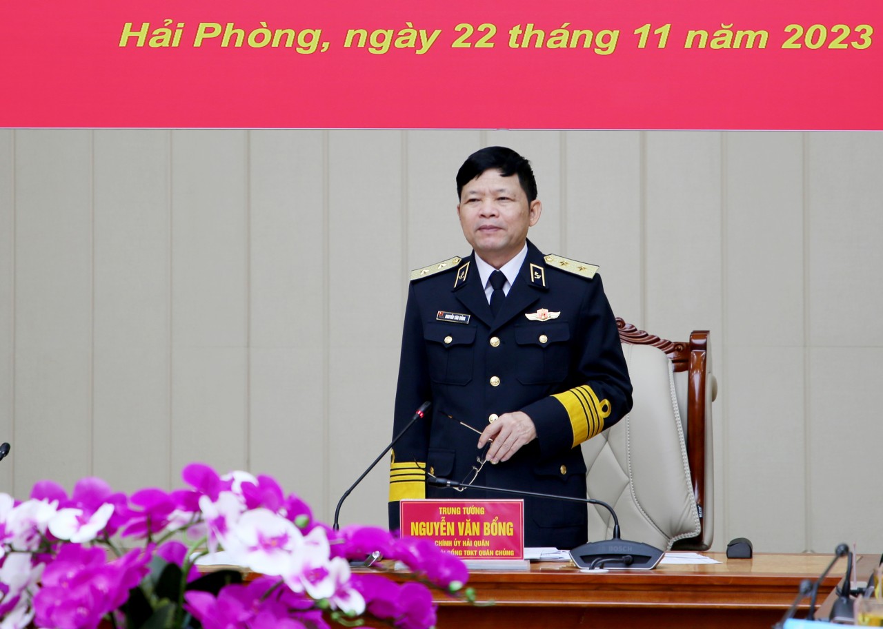 Quân chủng Hải quân thực hiện tốt công tác thi đua khen thưởng