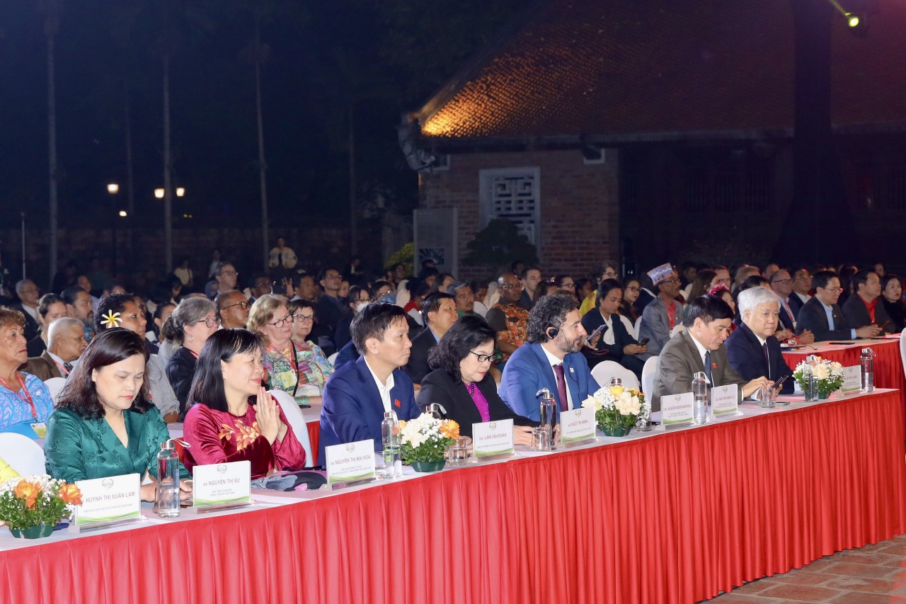 Hội Chữ thập đỏ Việt Nam vận động 1,2 triệu suất quà đón “Tết nhân ái 2024”
