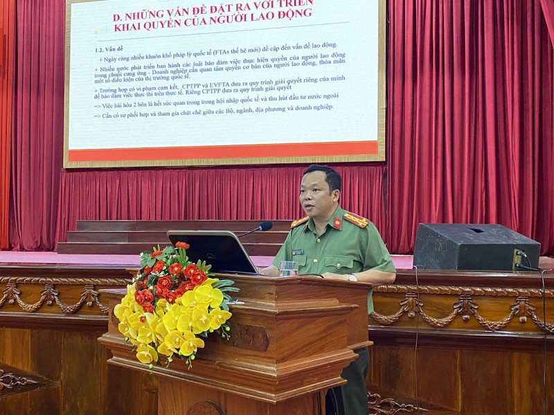 Hậu Giang: Chăm lo đời sống người dân, nâng cao trách nhiệm đấu tranh, bảo vệ nhân quyền