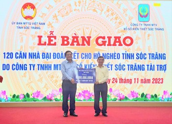 Sóc Trăng: Bàn giao 120 căn nhà đại đoàn kết cho hộ nghèo khó khăn về nhà ở