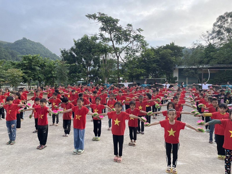 Trường Phổ thông Dân tộc bán trú TH - THCS Mường Luân ngôi nhà thứ hai của học sinh dân tộc