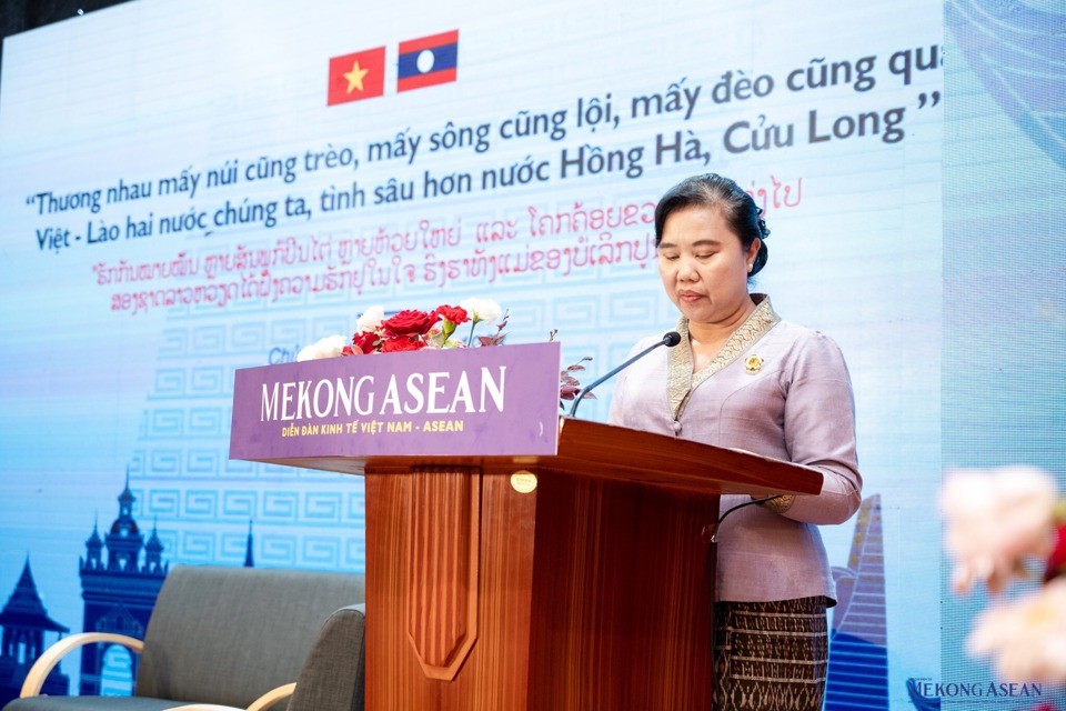 Tham tán Kinh tế - Thương mại, Đại sứ quán Lào tại Việt Nam Sonechan Phoutthavong cho biết Chính phủ Lào luôn dành những ưu đãi đặc biệt cho DN Việt