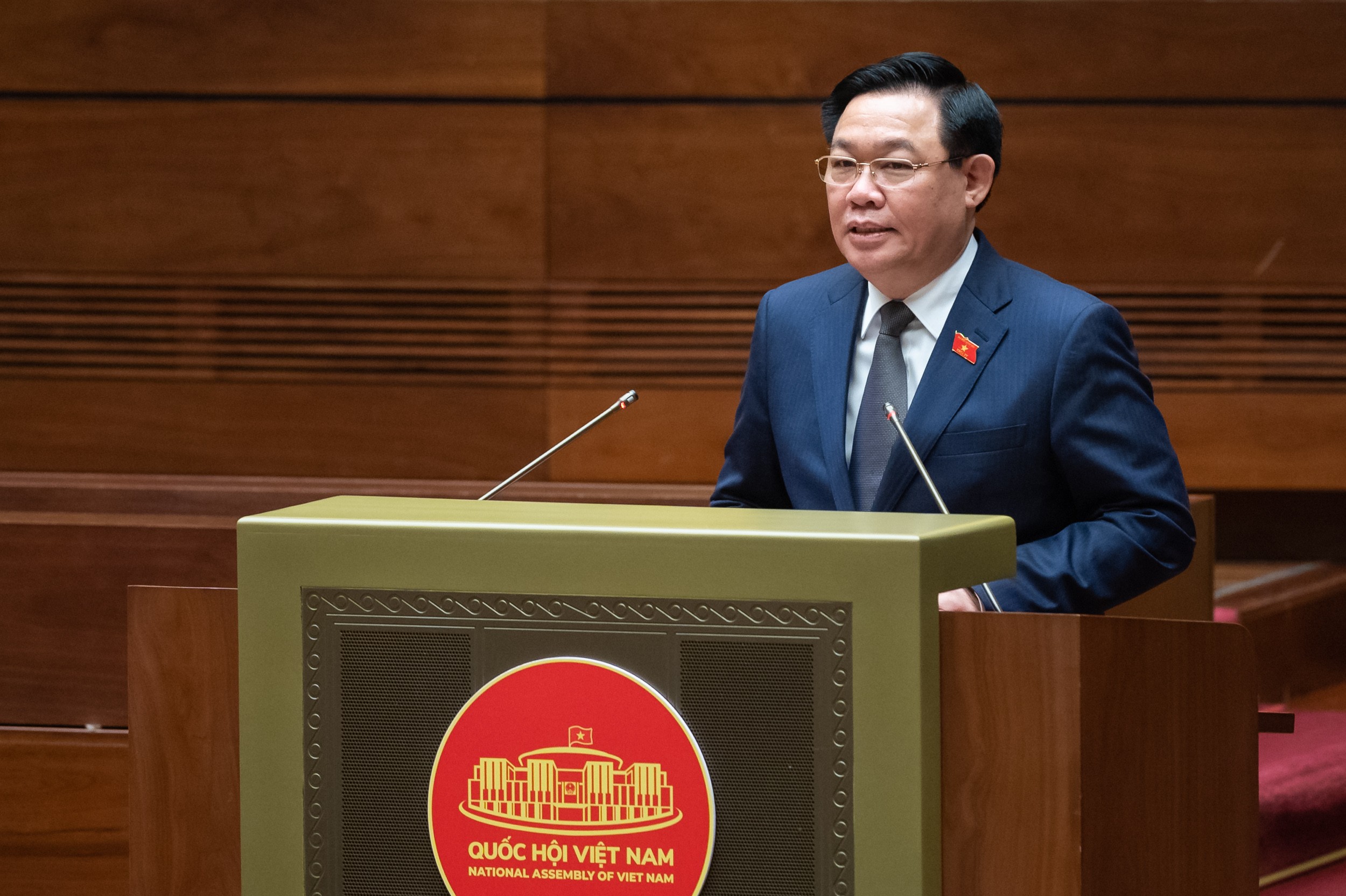 Chủ tịch Quốc hội Vương Đình Huệ phát biểu tại hội nghị Chủ tịch Quốc hội Vương Đình Huệ phát biểu tại hội nghị