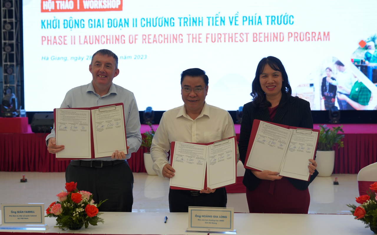 Tiến Về Phía Trước - Cải thiện chất lượng cuộc sống của các nhóm cộng đồng đặc biệt khó khăn tại tỉnh Quảng Trị, Hòa Bình và Hà Giang