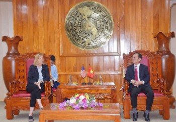 Doanh nghiệp Hoa Kỳ quan tâm đầu tư, phát triển năng lượng tái tạo tại Bạc Liêu