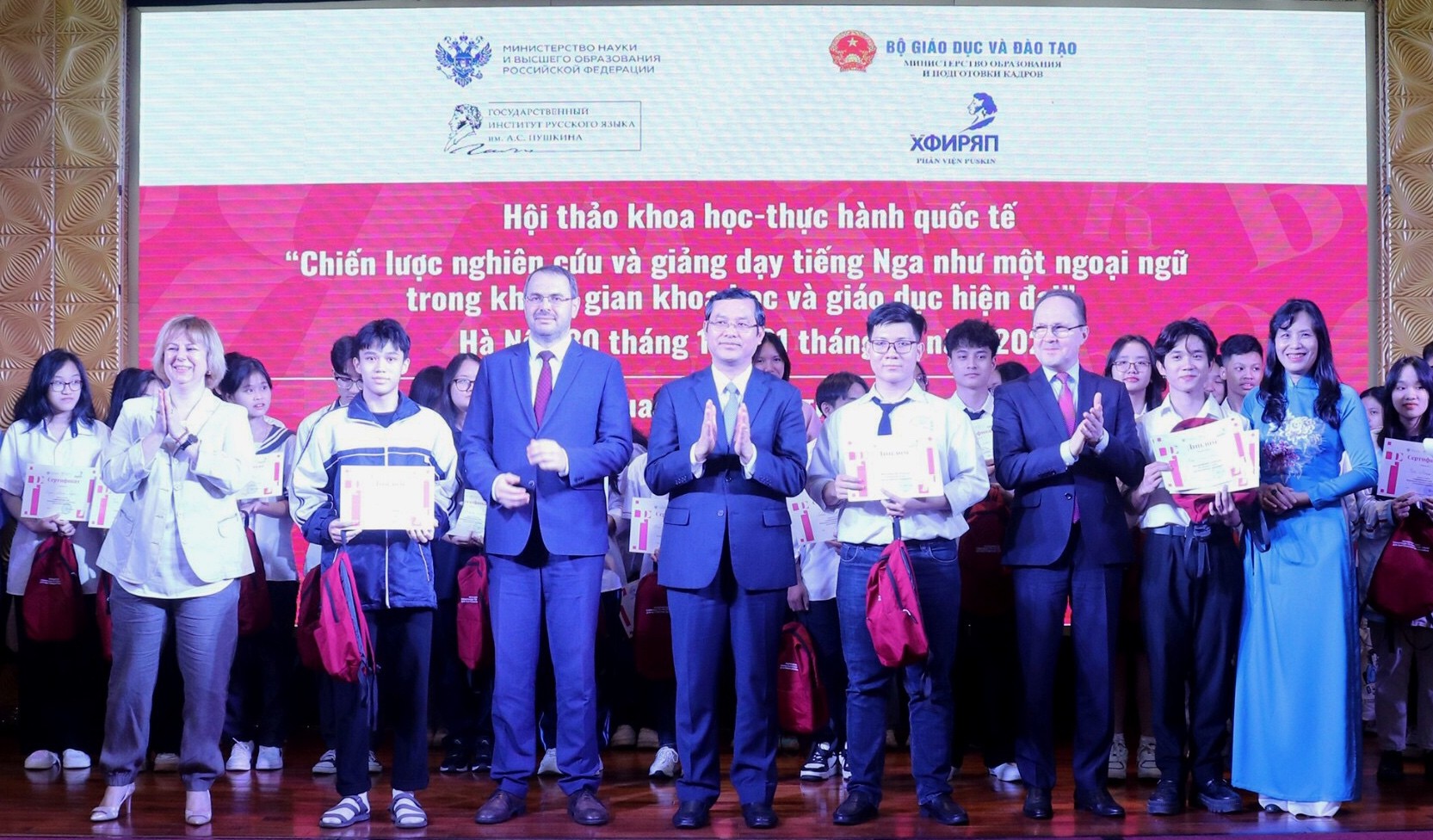 Phân viện Puskin – Lá cờ đầu” trong việc quảng bá tiếng Nga và văn hóa Nga tại Việt Nam