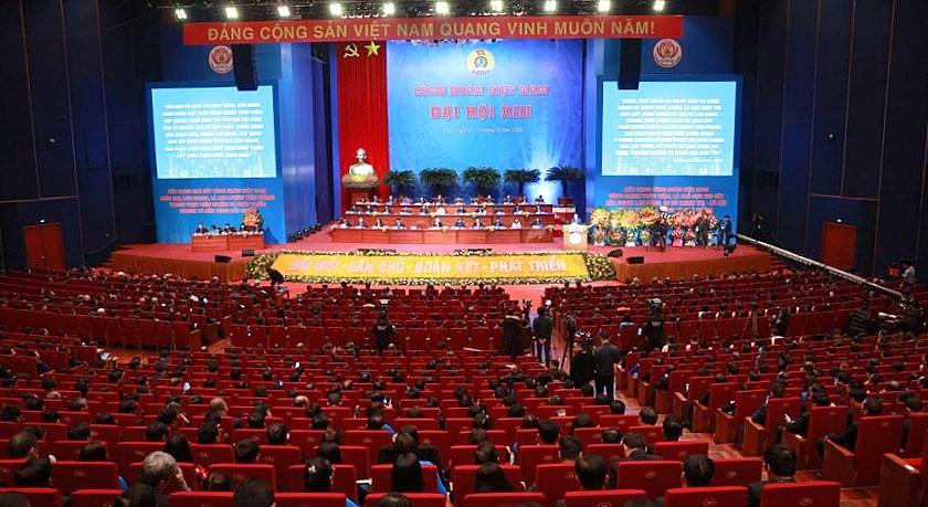 Phiên họp trọng thể của Đại hội Công đoàn Việt Nam lần thứ 13. Phiên họp trọng thể của Đại hội Công đoàn Việt Nam lần thứ 13.