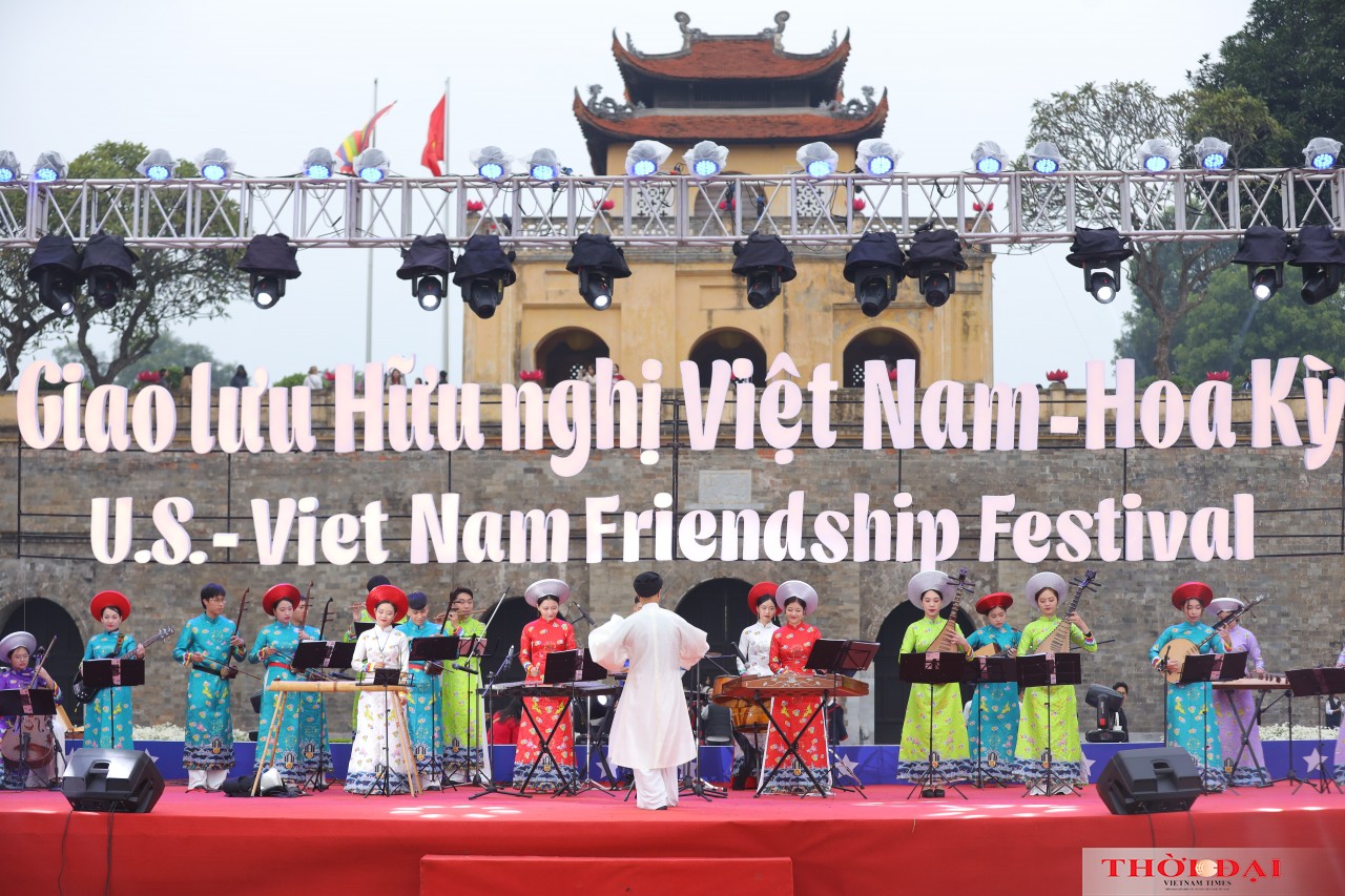 Phong phú các hoạt động Giao lưu hữu nghị Việt Nam - Hoa Kỳ Việt Nam - Hoa Kỳ giao lưu hữu nghị vì hòa bình, hợp tác và phát triển bền vững