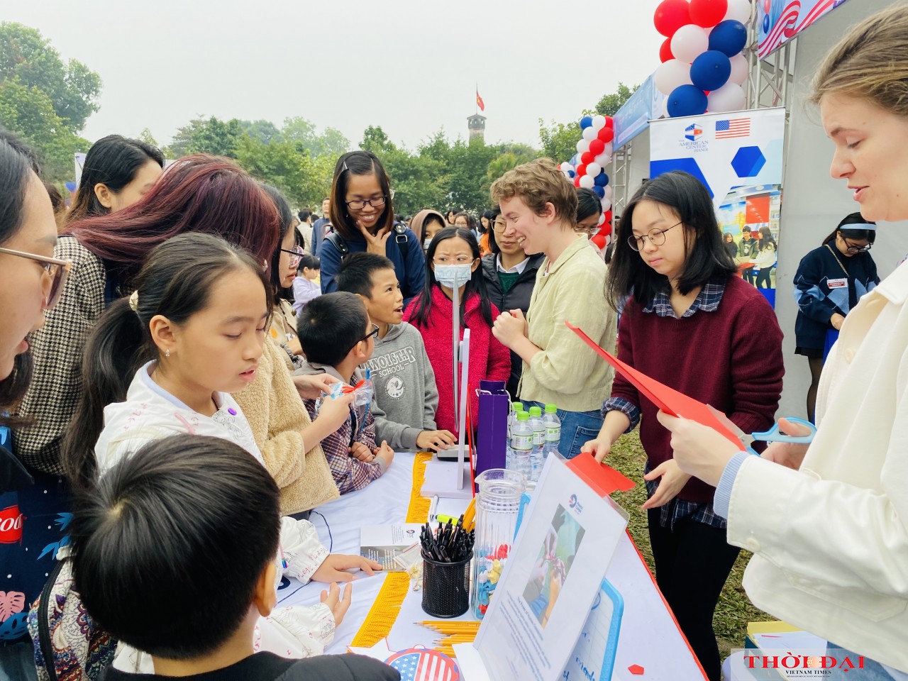 Phong phú các hoạt động Giao lưu hữu nghị Việt Nam - Hoa Kỳ Việt Nam - Hoa Kỳ giao lưu hữu nghị vì hòa bình, hợp tác và phát triển bền vững