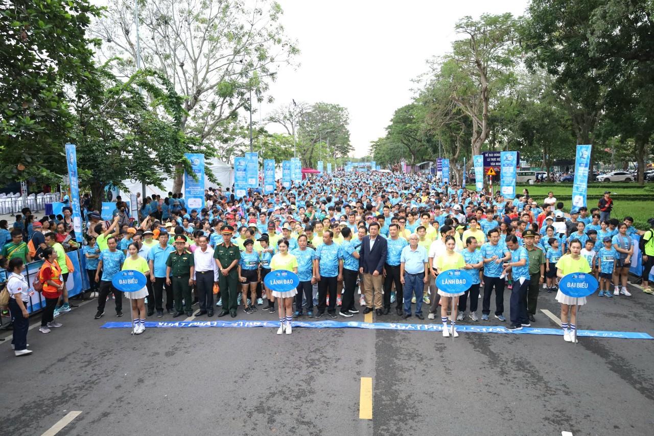 Khai mạc giải Marathon Quốc tế Di sản Cần Thơ 2023: mở rộng cộng đồng chạy đường dài trong và ngoài nước