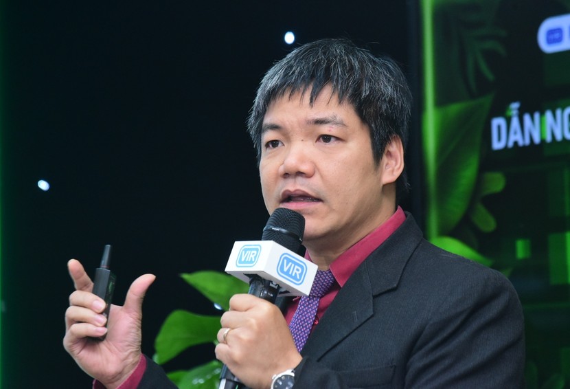 Ông Nguyễn Bá Hùng, Chuyên gia Kinh tế trưởng ADB tại Việt Nam img-1701656307771-1701656681706-9751.jpg