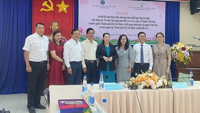 TPHCM luôn sẵn lòng hỗ trợ các tỉnh về công tác kiều bào