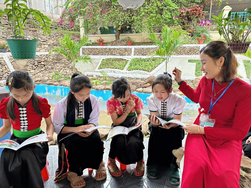 Huyện nghèo biên giới nỗ lực xây dựng trường chuẩn