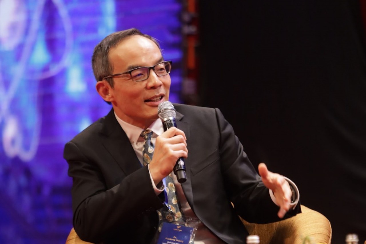 TS. Xuedong Huang, Giám đốc Công nghệ của Tập đoàn Zoom (Hoa Kỳ)