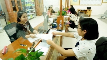 Không còn thủ tục hành chính nào của BHXH yêu cầu cung cấp, xuất trình sổ hộ khẩu, sổ tạm trú