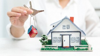 Lãi suất tiết kiệm xuống thấp chưa từng có, ngân hàng nào cho vay mua nhà thấp nhất?