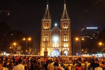 Noel 2023: Những điểm check-in giáng sinh tại Sài Gòn không thể bỏ qua