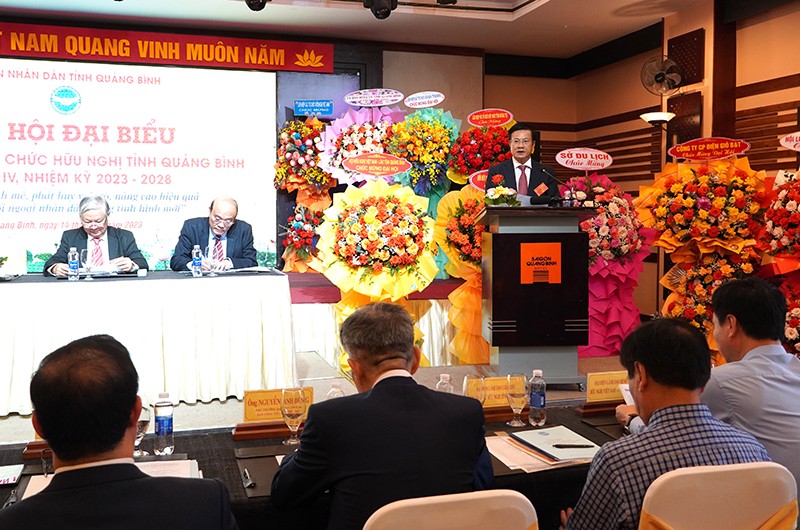 "Chủ động, linh hoạt, sáng tạo, hiệu quả trong các hoạt động đối ngoại nhân dân" "Chủ động, linh hoạt, sáng tạo, hiệu quả trong các hoạt động đối ngoại nhân dân"